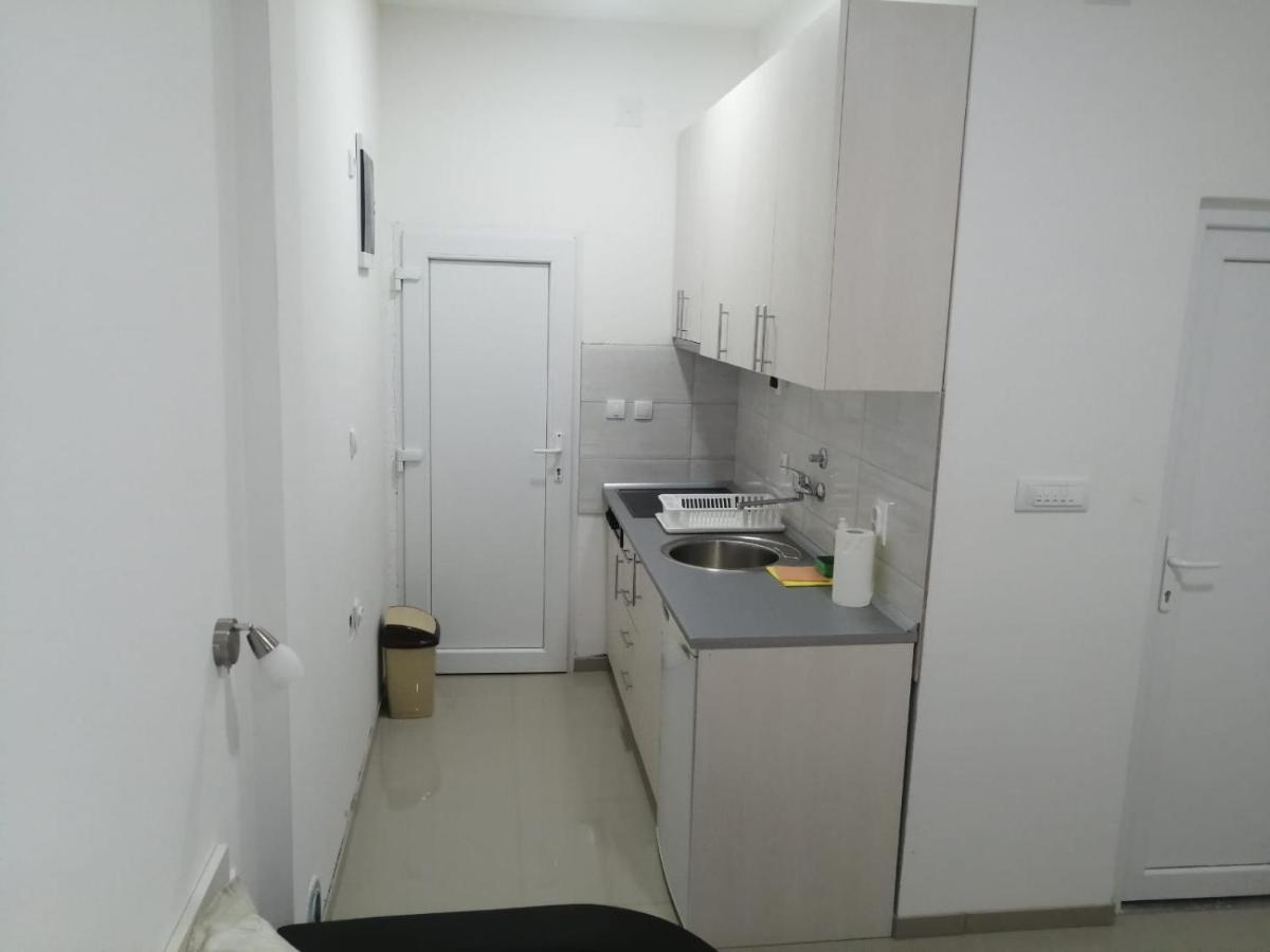 Apartment Maka 3 Soko Banja Exteriör bild